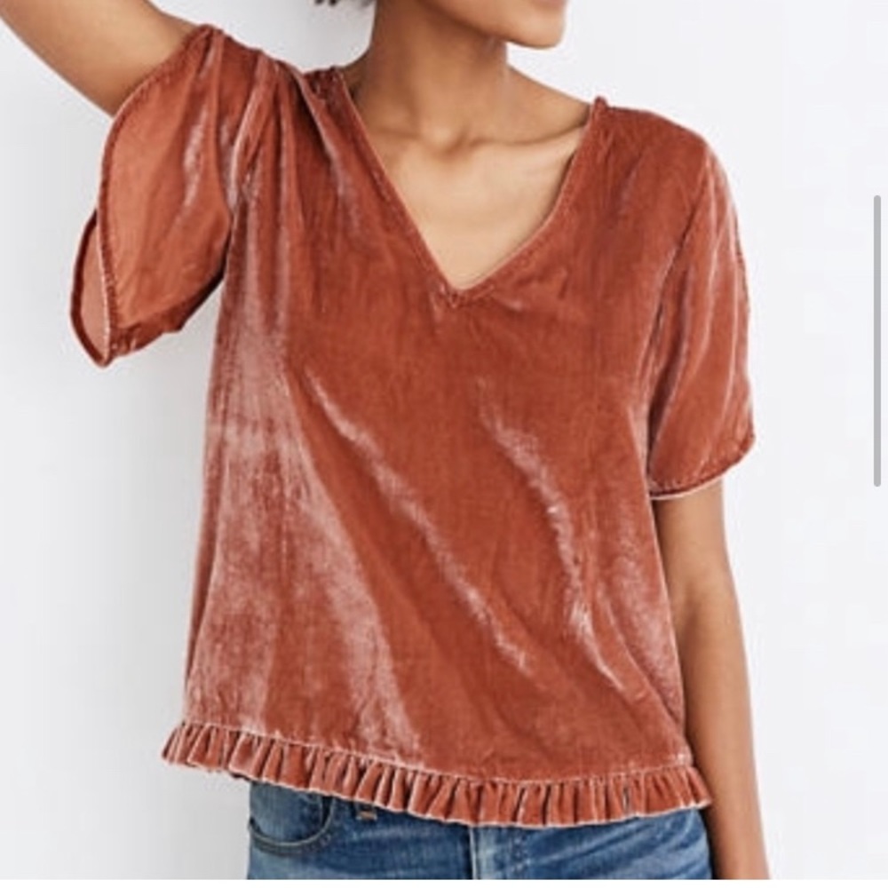 Madewell Tulip sleeve velvet ruffle hem top
